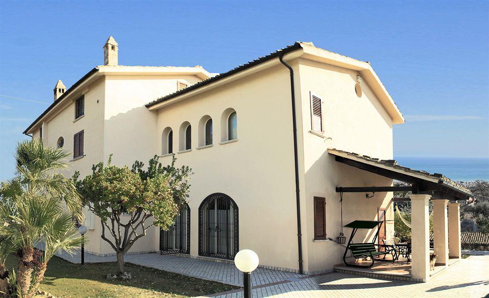 B&B Villa Floriana Tortoreto Eksteriør bilde